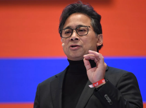 Dr. William Li, Harvard-trained doctor